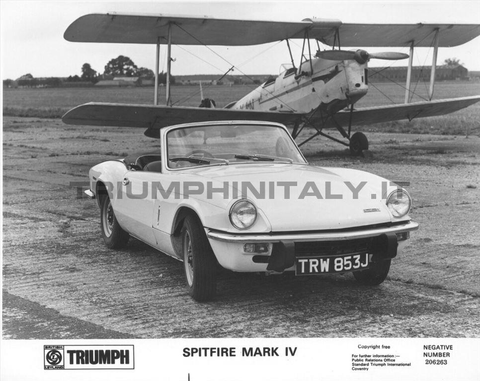 Spitfire Mk IV, la più lenta della genia. O forse no…